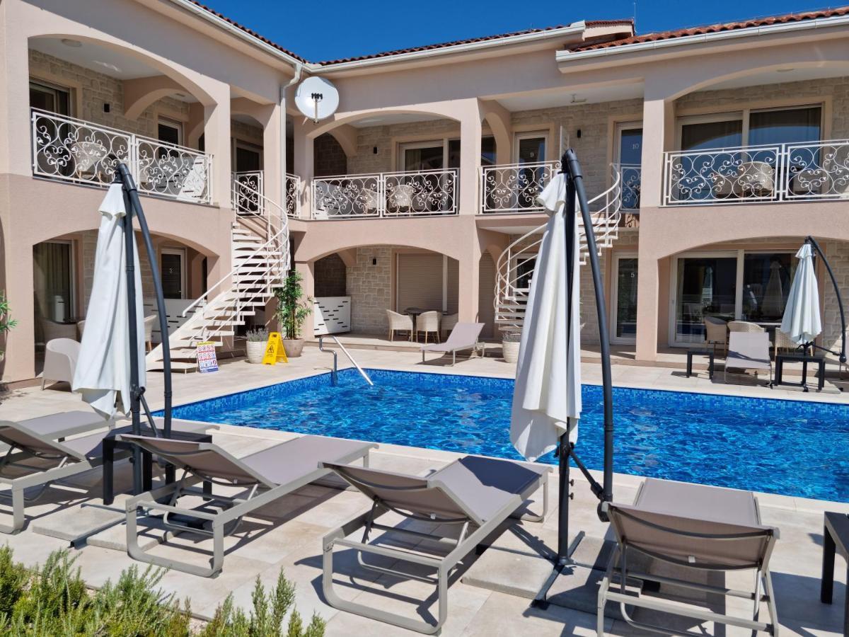 Villa Luka Lopar Esterno foto